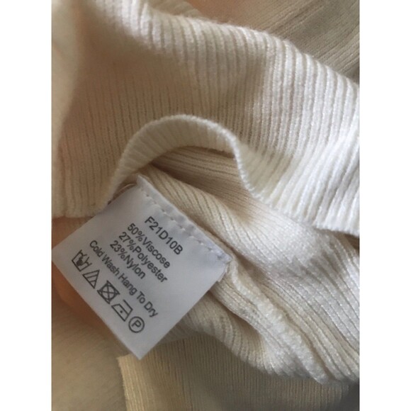 Front Row By Sara & Goldy Women’s Sweatshirt Cream Color Size S - Picture 5 of 14